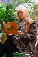 I wore my most camouflaged of outfits!